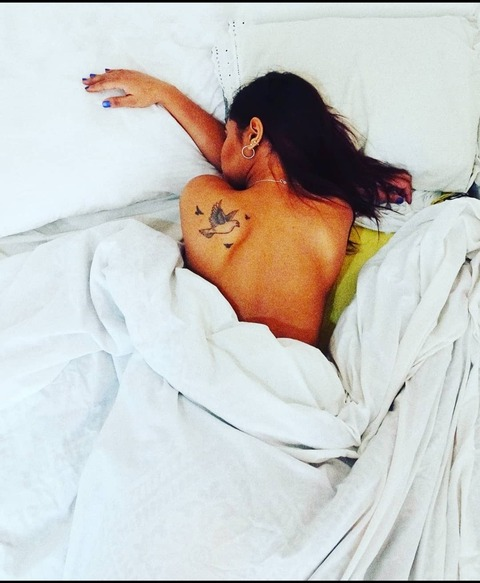 evareyes OnlyFans Leaked (2 Photos and 0 Videos) 

 picture 2