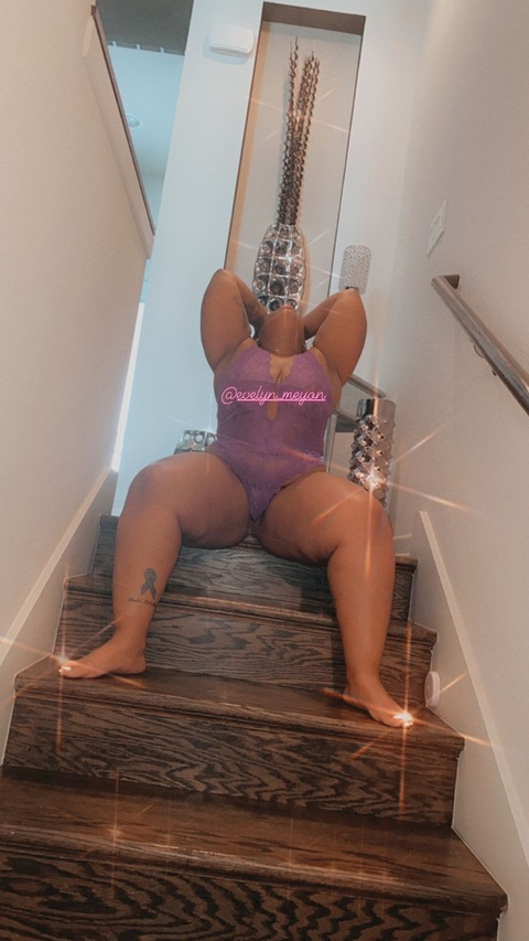 Download evelyn_meyon OnlyFans content for free 

 picture 2