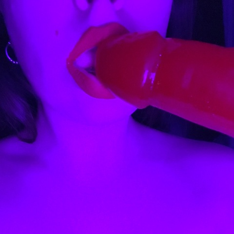 evilbitchh (🌸 ℒ𝓊𝓁𝓊𝓏𝒶 𝒻𝓇𝑒𝑒 🌸) OnlyFans Leaked Videos and Pictures 

 picture 2