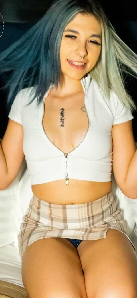 Get Free access to exclusiveicy (scorpio baby 🤍🦂) Leak OnlyFans 

 picture 2