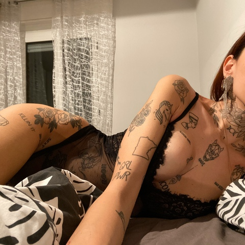 View extralu OnlyFans content for free 

 picture 2