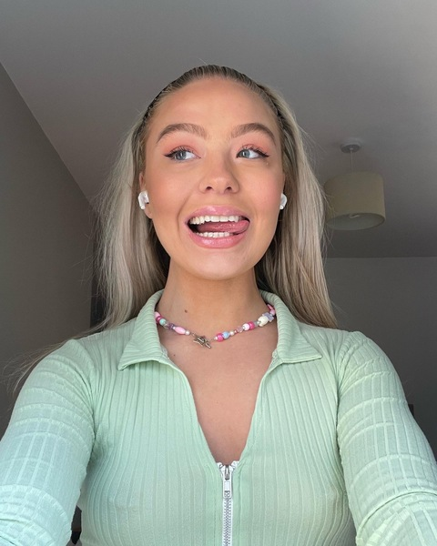 eyehub (hehe) OnlyFans Leaked Videos and Pictures 

 picture 2