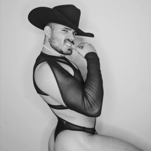 ezequiel199q OnlyFans Leak (17 Photos and 10 Videos) 

 picture 2
