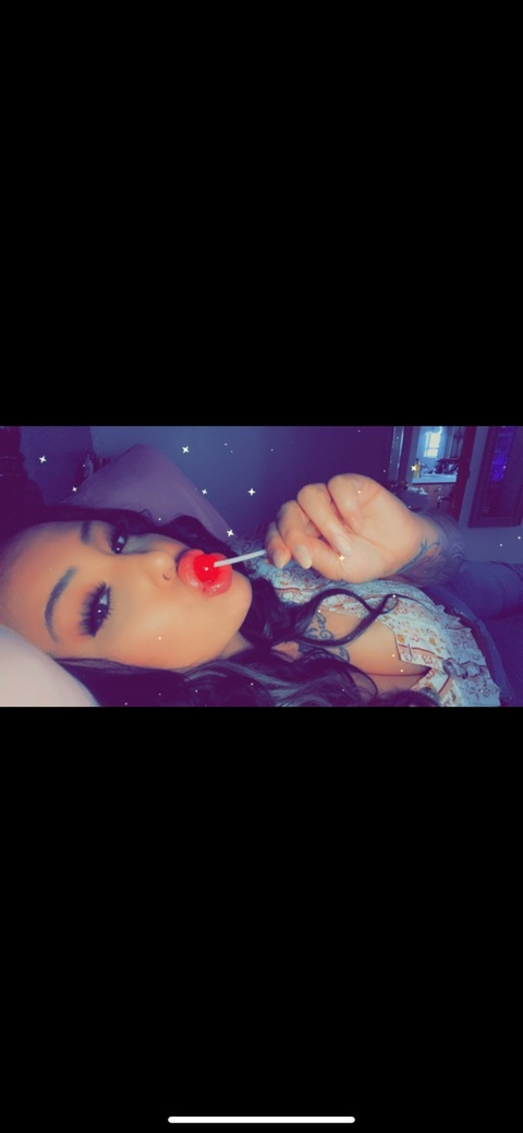 ezzybrezzy OnlyFans Leaks 

 picture 2