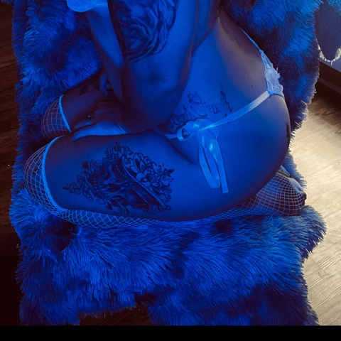 View faaded4 OnlyFans content for free 

 picture 2