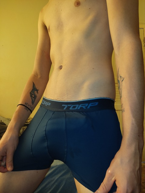 Free access to @faaikz Leaks OnlyFans 

 picture 2