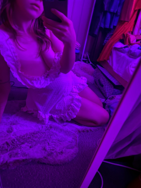 View The girl next door 💜 (faeheart) OnlyFans 85 Photos and 47 Videos leaked 

 picture 2