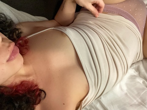 Onlyfans free faelien444 

 picture 2