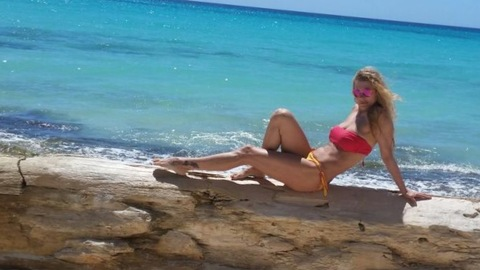 View fannyklaman (fannyklaman) OnlyFans 369 Photos and 72 Videos for free 

 picture 2