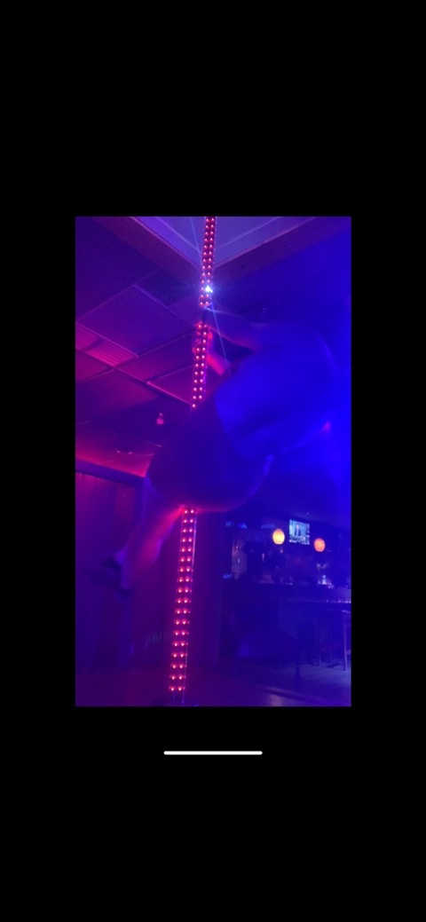 fantasyfunx0x0 (Fantasy) OnlyFans Leaked Pictures and Videos 

 picture 2