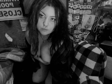 Download fattygothbimbo OnlyFans videos and photos free 

 picture 2
