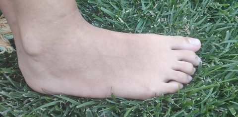 View feet_couple OnlyFans content for free 

 picture 2