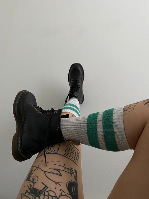 Onlyfans free content feetdreamsy 

 picture 2