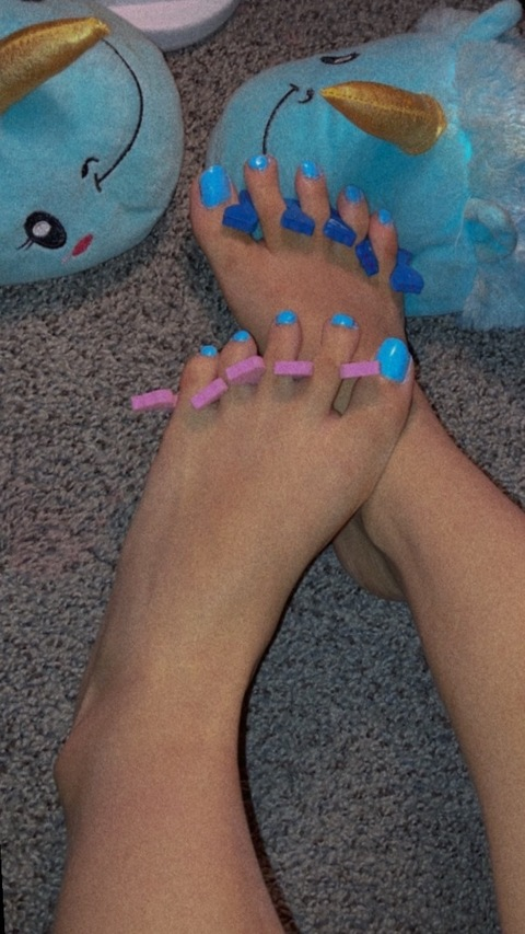 View feetpicsb OnlyFans videos and photos for free 

 picture 2