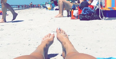 @feetpicsbyjadeee leaked Onlyfans videos and photos for free 

 picture 2