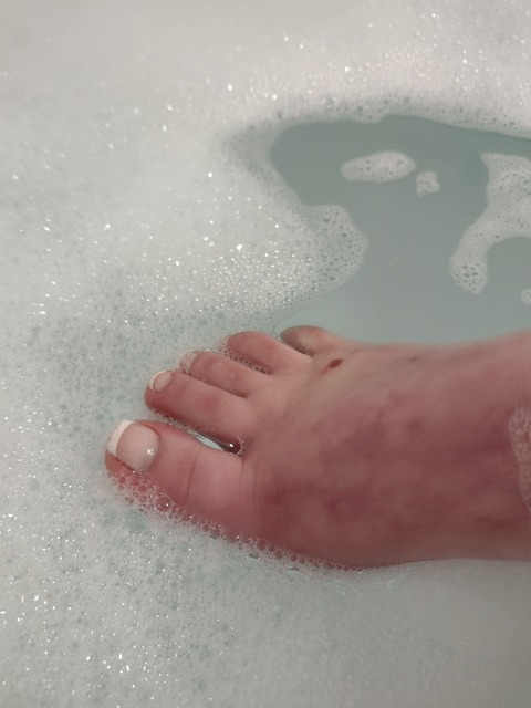 feeturingzoie OnlyFans Leaked 

 picture 2