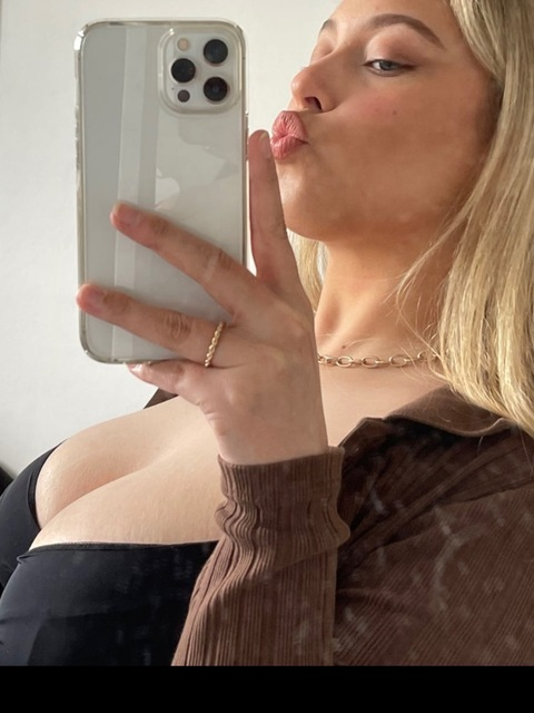 @fel_hick leaked Onlyfans videos and photos free 

 picture 2