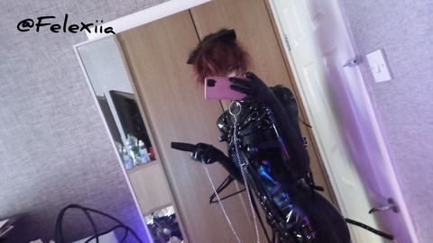 View felexiia OnlyFans content for free 

 picture 2