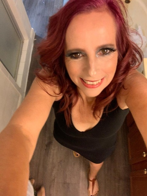 finewinetina (Tina) free OnlyFans Leaked Pictures and Videos 

 picture 2