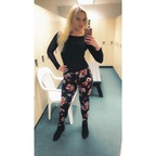 fitbootyblondie OnlyFans Leaks 

 picture 1