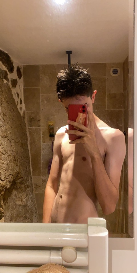 View Flo (flo.rtt) OnlyFans 27 Photos and 5 Videos leaked 

 picture 2