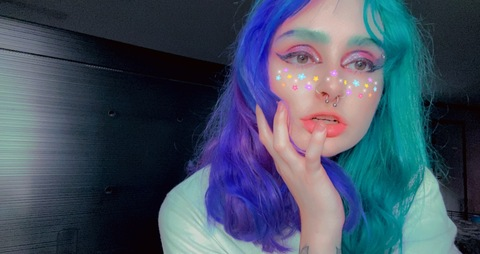 fluffycloudperson_kat OnlyFans Leaks (260 Photos and 18 Videos) 

 picture 2