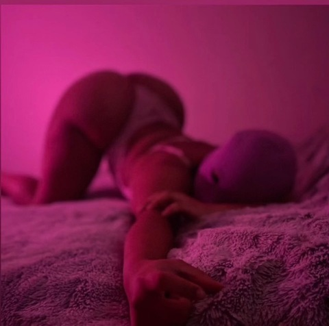 foreignbaby1of1 OnlyFans Leak (11 Photos and 7 Videos) 

 picture 2