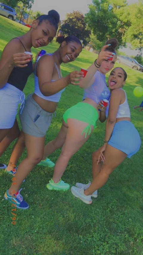 Free access to @foreigndulaa (Dulaababyy) Leak OnlyFans 

 picture 2