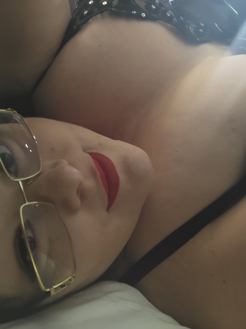 Get Free access to @foxyroxy89 Leaks OnlyFans 

 picture 2