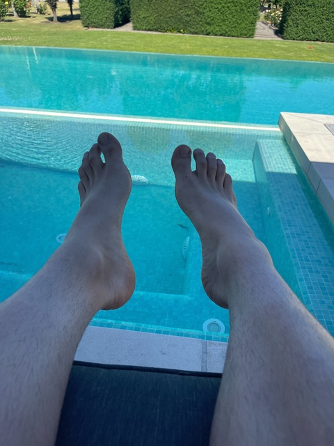 View freakyfridayfeet (James Jackson) OnlyFans 0 Photos and 0 Videos gallery 

 picture 2