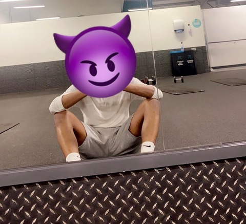 View FreakyJLdn (freakyjldn) OnlyFans 2 Photos and 3 Videos leaked 

 picture 2