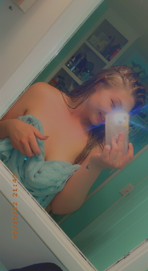 @freakykiki143 leaks Onlyfans content for free 

 picture 2