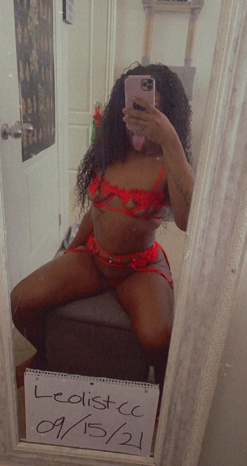 View freakyymimi OnlyFans videos and photos for free 

 picture 2