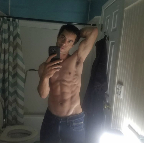View fredleexx OnlyFans videos and photos for free 

 picture 2