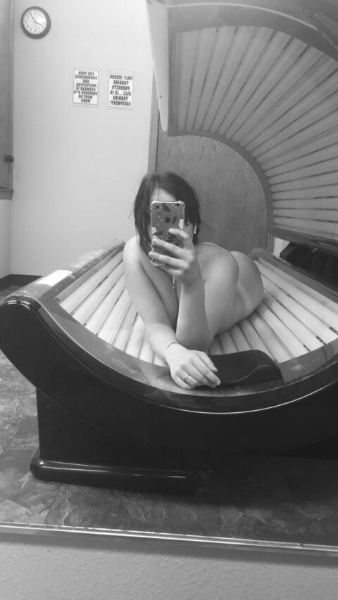 View frenchylove20 OnlyFans content for free 

 picture 2