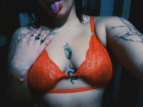 View freyalindd (@freyalindd) OnlyFans 12 Photos and 3 Videos for free 

 picture 2