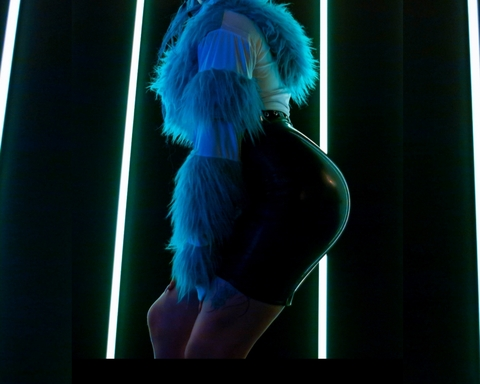 View freyjaphoria OnlyFans content for free 

 picture 2