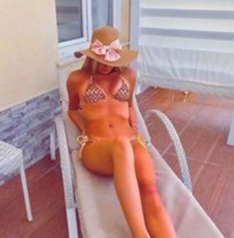 View fridaklevengen (Frida Klevengen) OnlyFans 6 Photos and 0 Videos leaked 

 picture 2