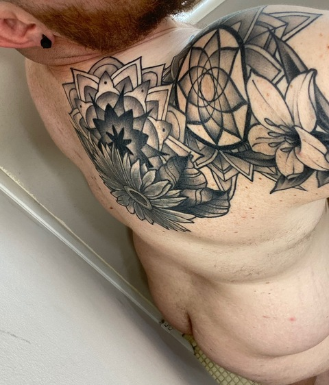 ftmbear42 (FTMBEAR) OnlyFans Leaked Videos and Pictures 

 picture 2
