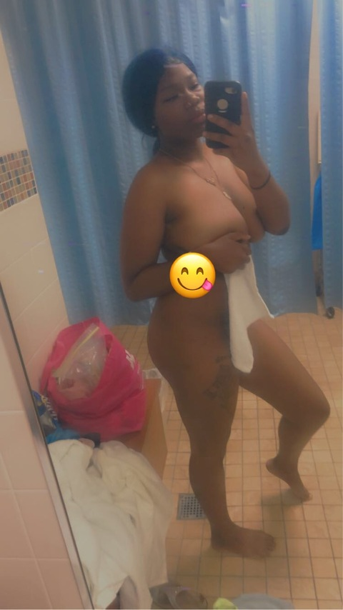 Download funbutt OnlyFans videos and photos free 

 picture 2