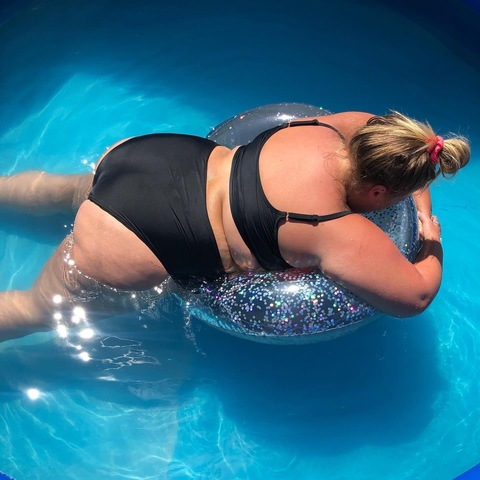 funnyfatgirl OnlyFans Leaks (81 Photos and 23 Videos) 

 picture 2