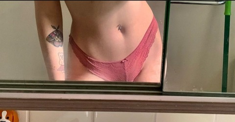 fvckangel (Angel 👼 ✨) free OnlyFans Leaked Content 

 picture 2