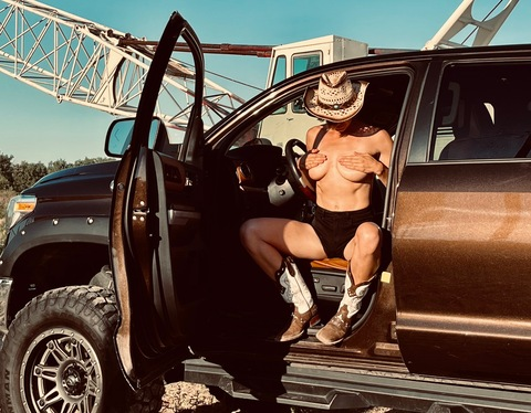 Free access to g-love24 Leaked OnlyFans 

 picture 2