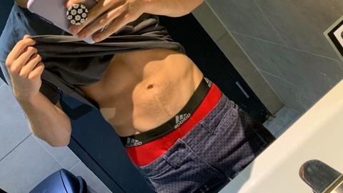 Download gabeclark2000 OnlyFans content free 

 picture 2
