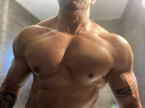 gangsteroflove30 (gangsteroflove) OnlyFans Leaked Pictures and Videos 

 picture 2