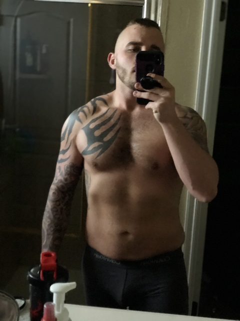 View garyweaver OnlyFans content for free 

 picture 2