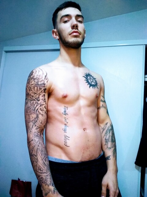 @gavin5462 leaks Onlyfans photos for free 

 picture 2