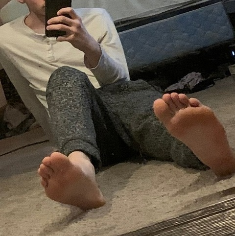 gayballbustingboy OnlyFans Leaked (1 Photos and 28 Videos) 

 picture 2
