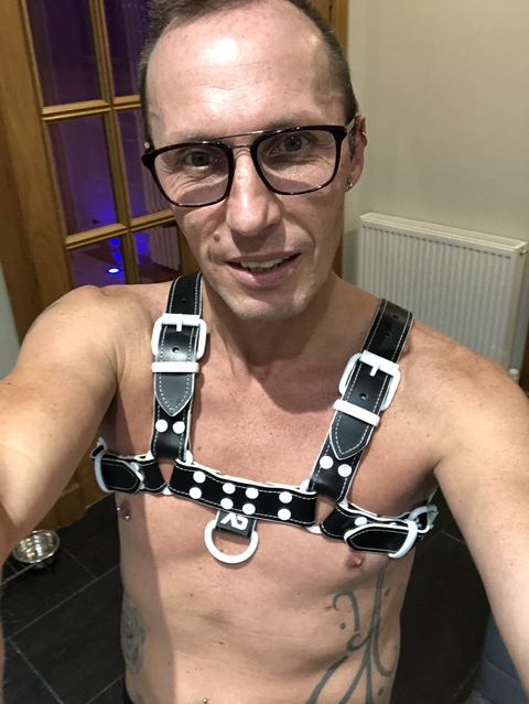 @gayboi2303 leak Onlyfans content for free 

 picture 2