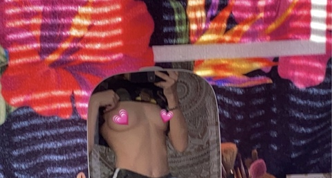 Onlyfans leak gbaby772 

 picture 2